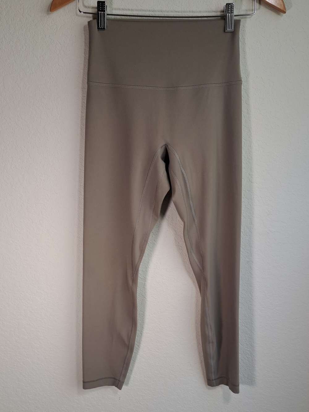 Lululemon Align Pant Taupe High-Waist Yoga Leggings 25” Length Women’s Size 6